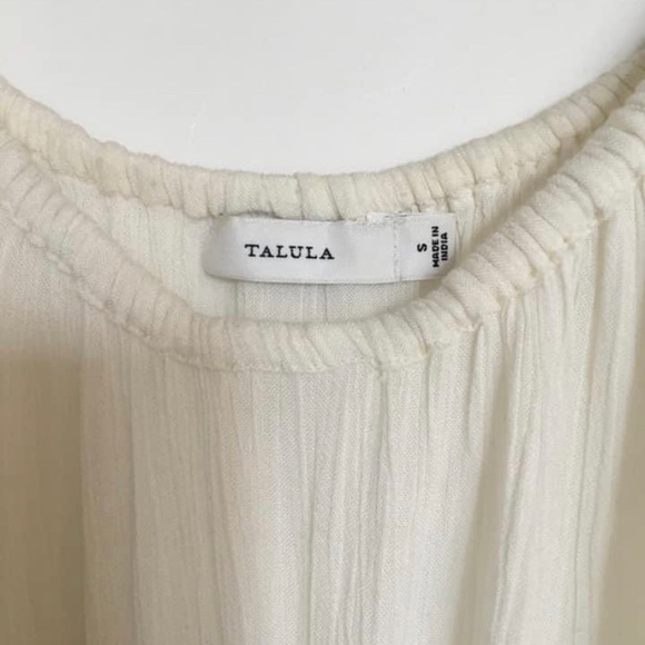 Aritzia off the shoulder top - Picture 6 of 6